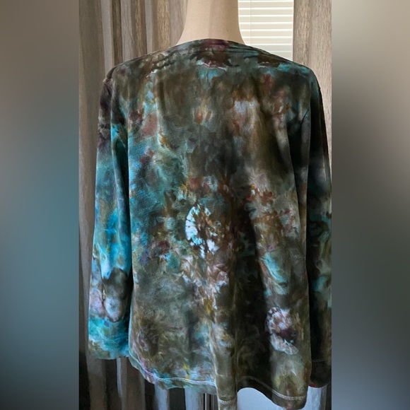 Liz wear Customized Tie Dye French Terry Top - XL - Picture 3 of 5